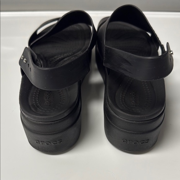 CROCS Black Sporty Sandals with Adjustable Straps - Picture 3 of 6